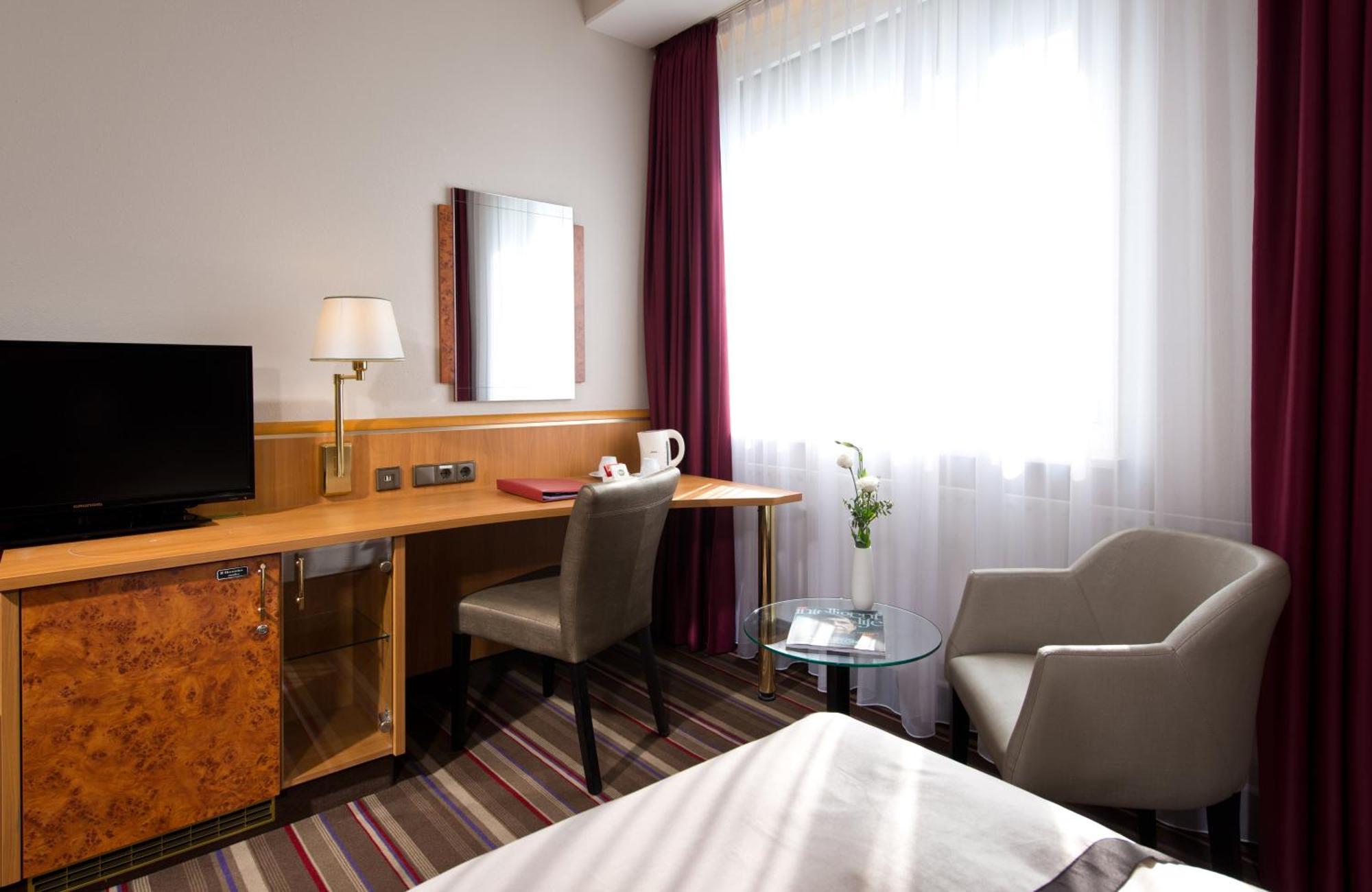 Leonardo Hotel קרלסרוהה מראה חיצוני תמונה